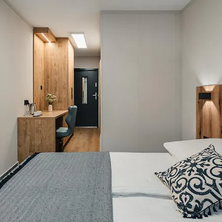 Rewita Bursztyn * Jurata