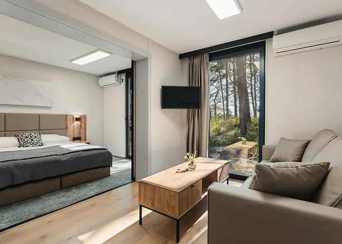 Rewita Bursztyn דירה *