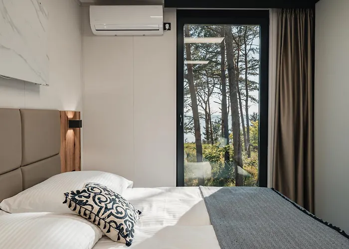 Rewita Bursztyn * יוראטה